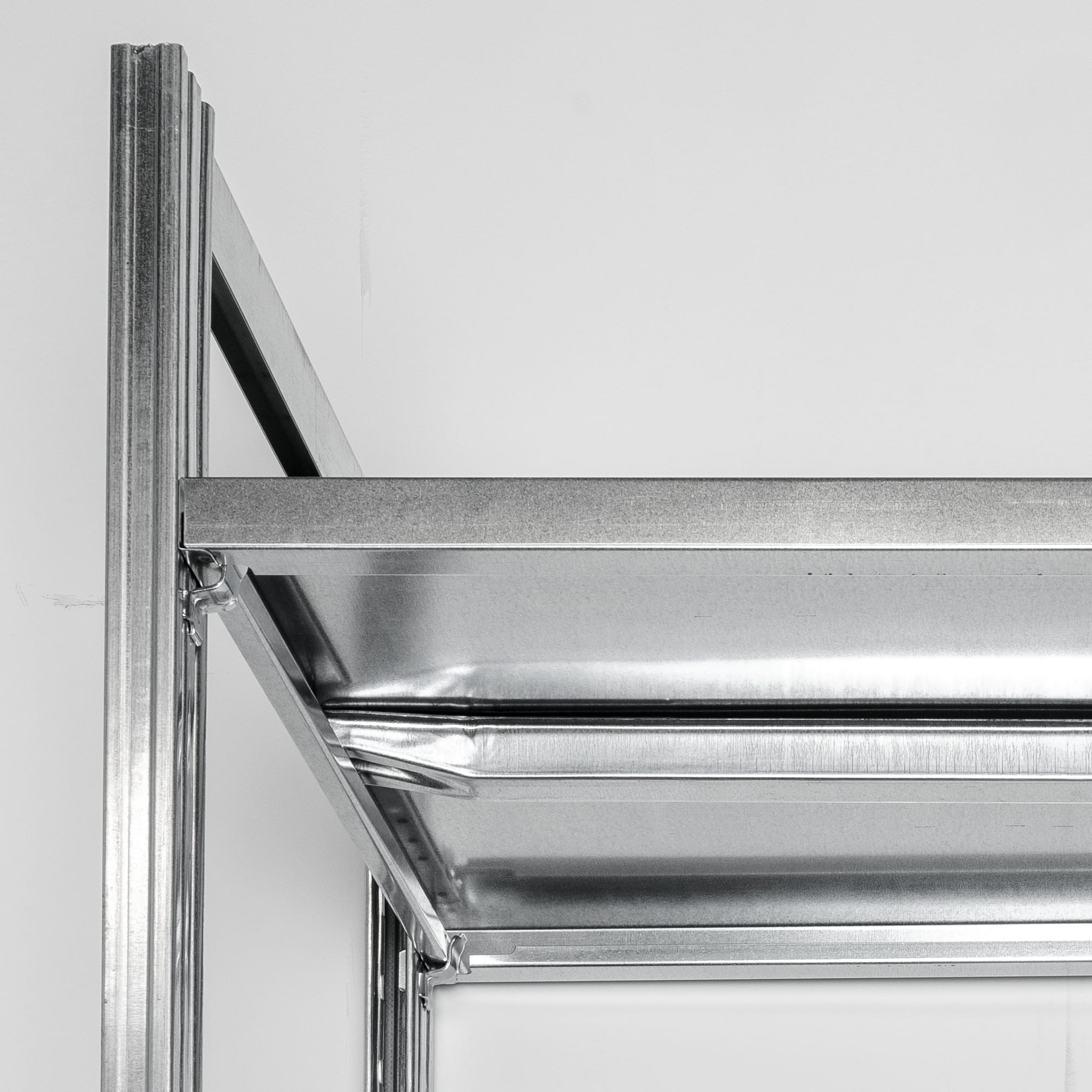 Fachbodenregal_verzinkt