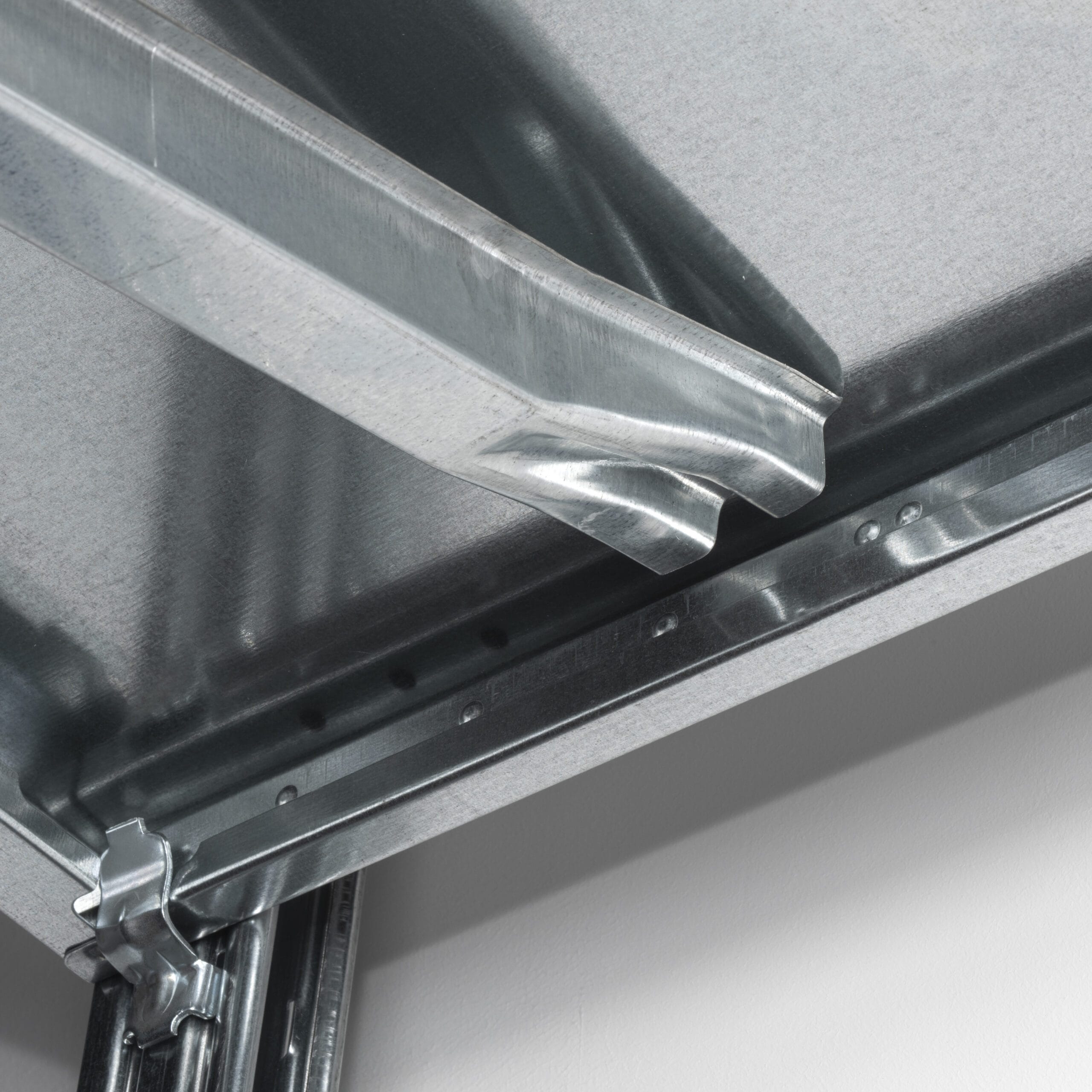 FBX 4000 Fachbodenverstärkung 600 mm, für 150 kg, Querverbindung, verzinkt