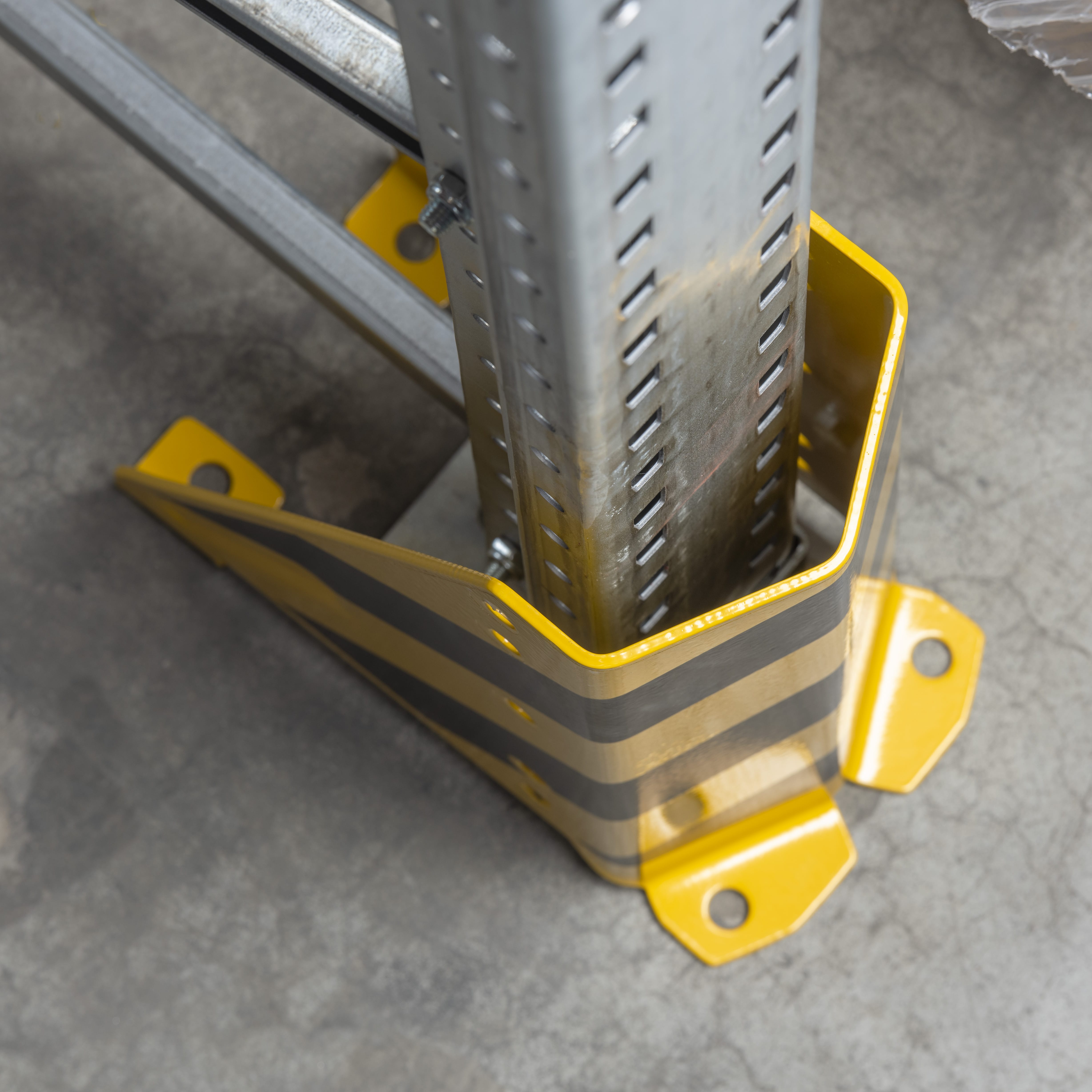 RMX Anfahr/Rammschutz, U-Profil, gelb/schwarz